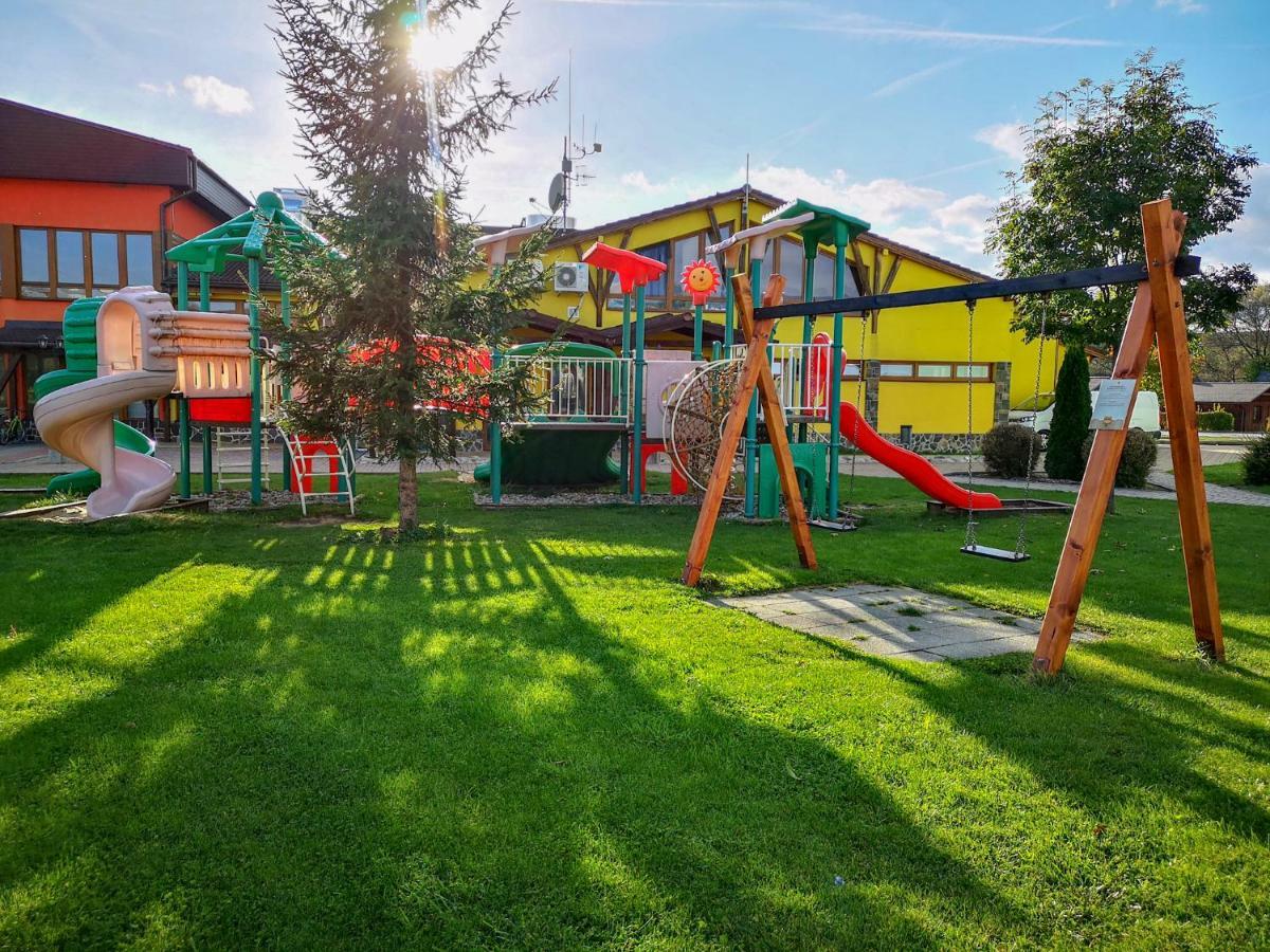 Apartman 311 Tatralandia Liptovsky Mikulas Exterior foto